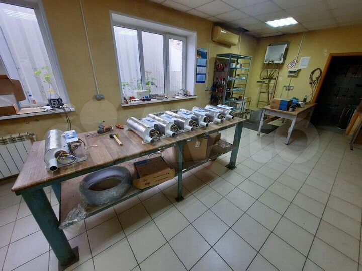 Здание 700 м2 на 25 сотках