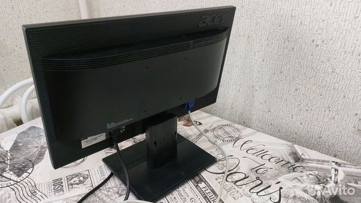 Монитор Acer V206HQL 19.5