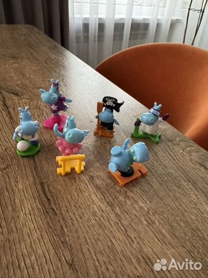 Киндер игрушки бегемотики