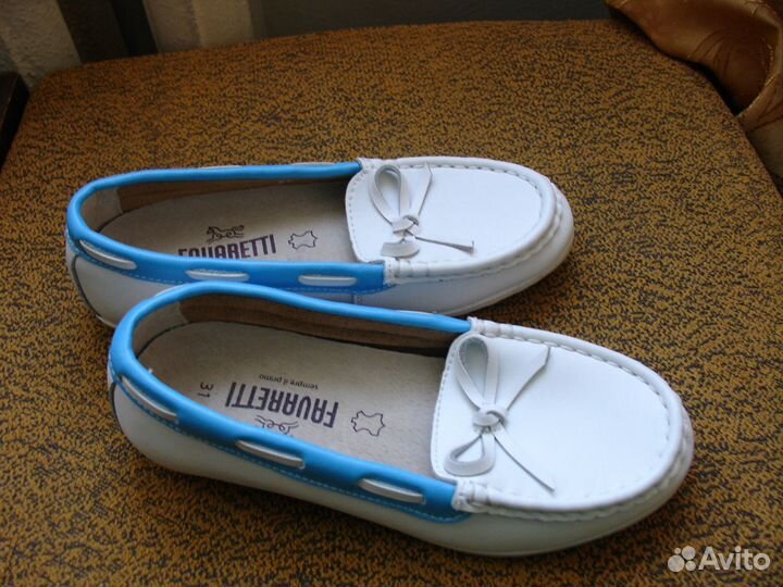 Мокасины для девочек кожаные