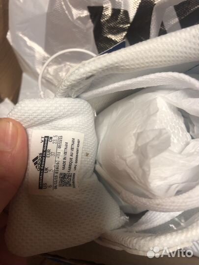 Кроссовки женские