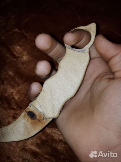 Керамбит из дерева