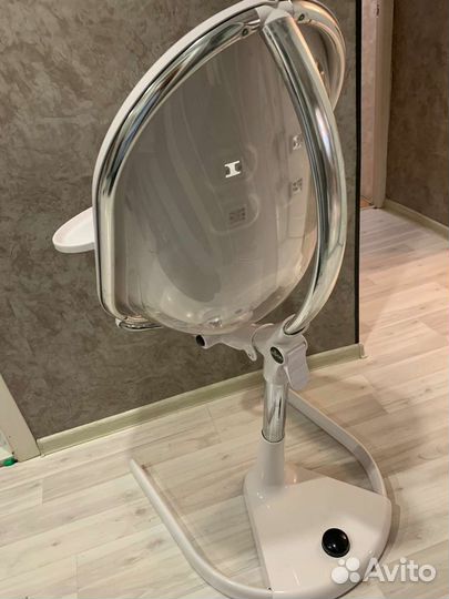 Стульчик для кормления mima moon