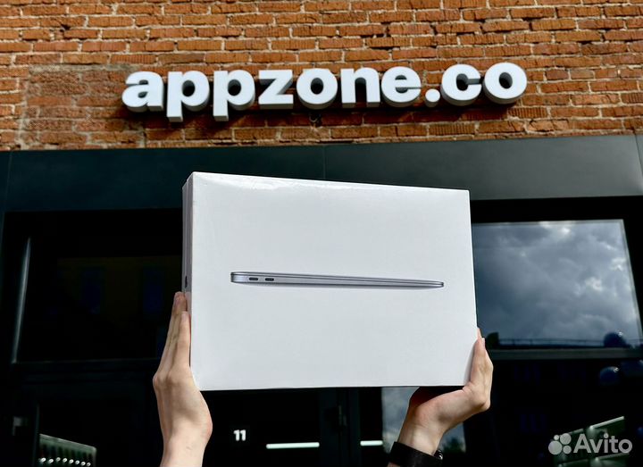 MacBook Air 13 M1 8/256 Space Gray