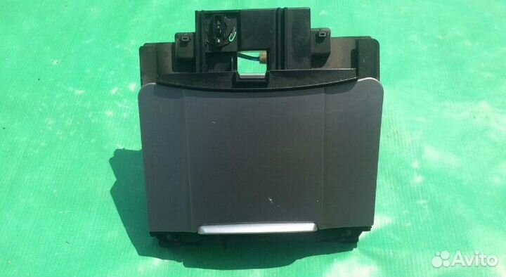 Пепельница центр консоли Hyundai Equus 2012, 3,8л