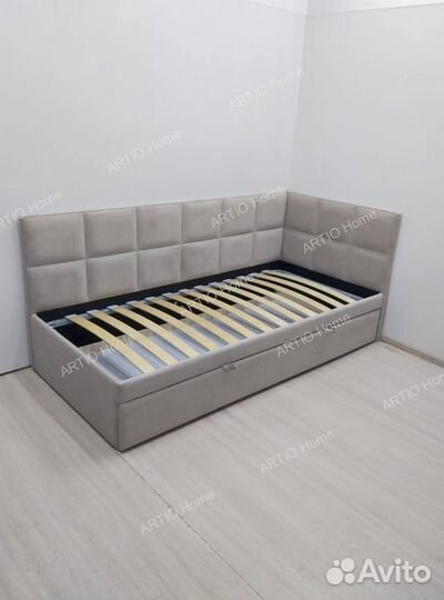 Мягкий детский диван