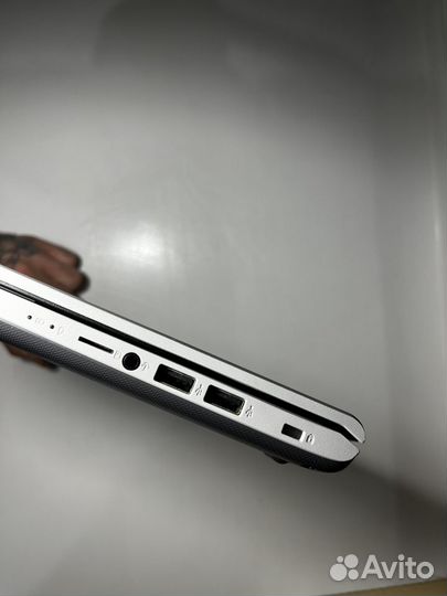 Asus Laptop F509JA