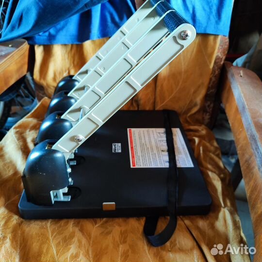 Дырокол KW-trio Heavy Duty 954