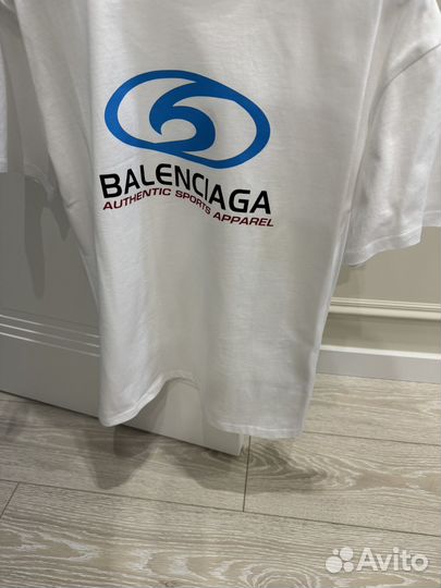 Balenciaga футболка оригинал