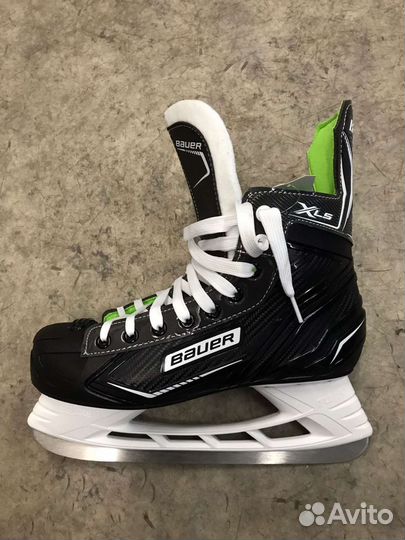 Коньки хоккейные Bauer 8(42)