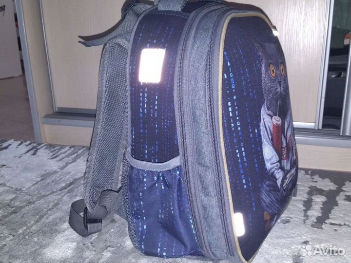 Рюкзак школьный для мальчика 1-4 класс