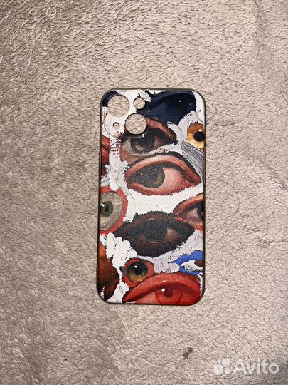 Чехол на iPhone 13