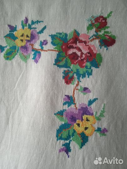 Скатерть старинная.Вышивка крестом