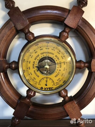 Барометр штурвал Утес
