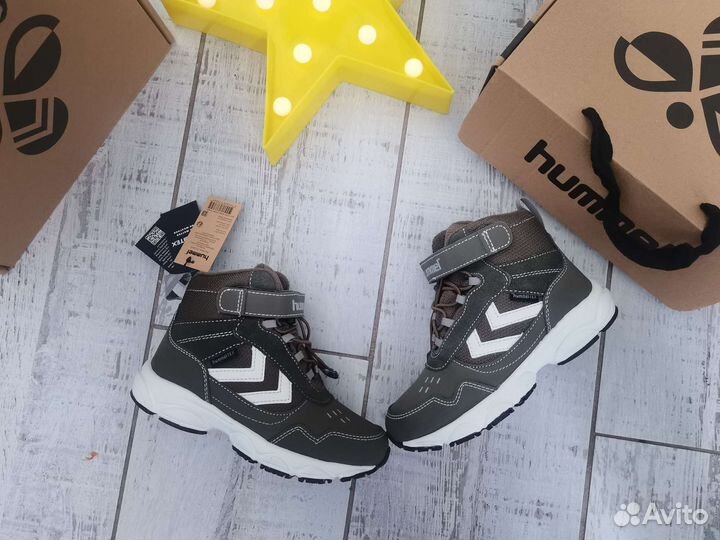Кроссовки новые