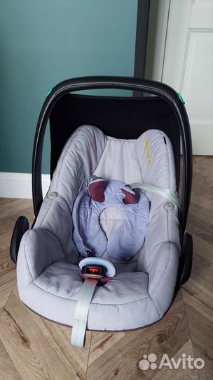 Автолюлька maxi cosi pebble с базой