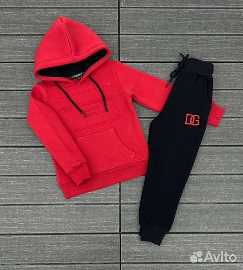 Спортивный костюм