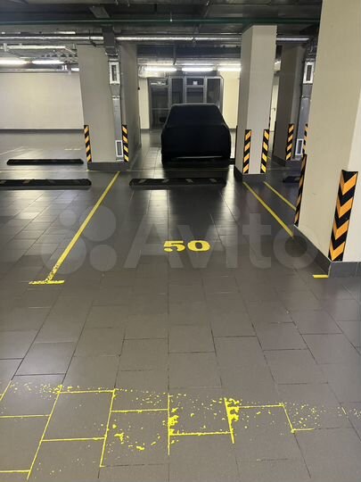 Машиноместо, 14 м²