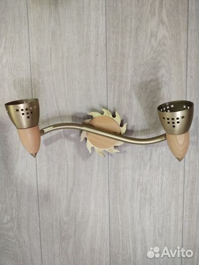 Светильник спот