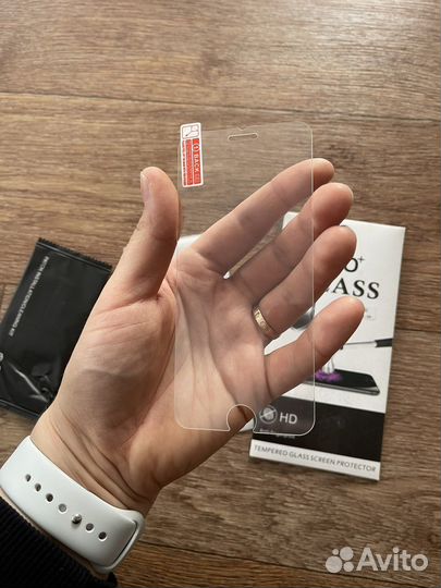Защитное стекло iPhone 7