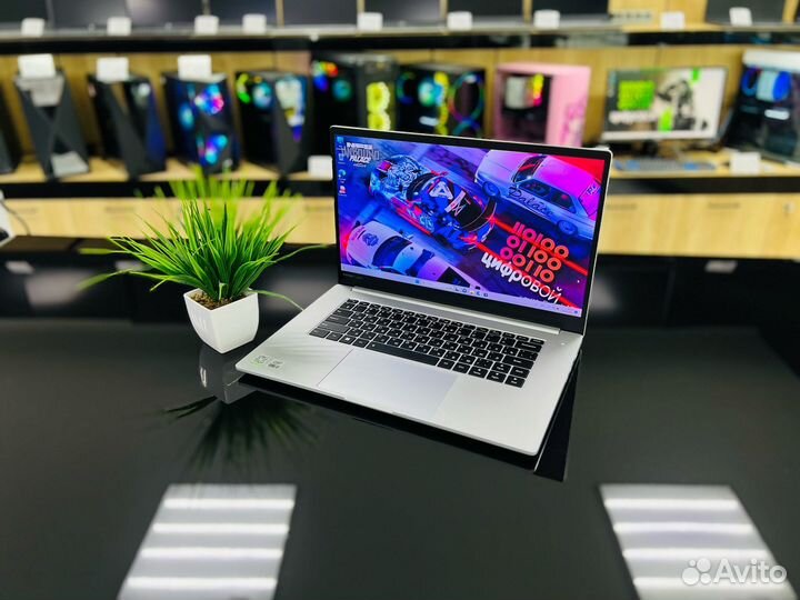 Мощный ноутбук 15,6