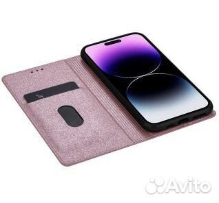 Чехол на iPhone 14