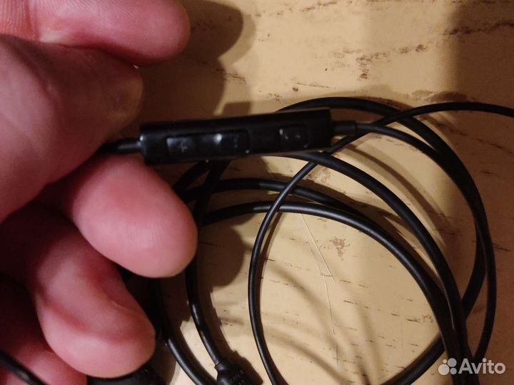 Новые наушники Samsung EO-IA500 3.5mm