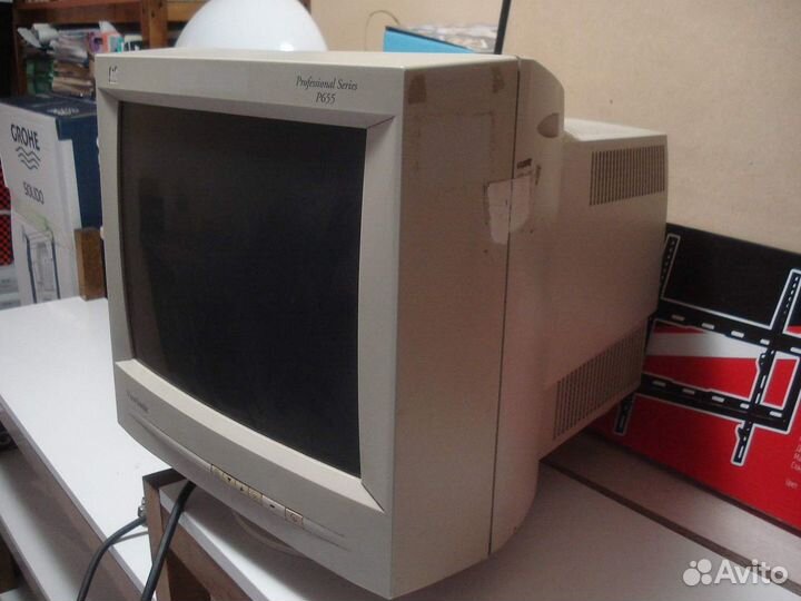 Мониторы LCD Nec, Samsung и ViewSonic