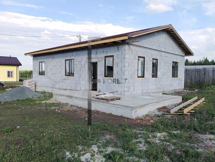 Коттедж 120 м² на участке 8 сот.