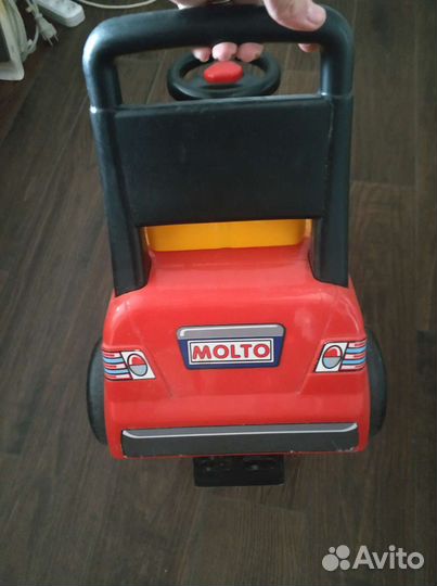 Машинка-каталка