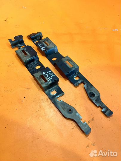 Кронштейн крыла на Peugeot 308