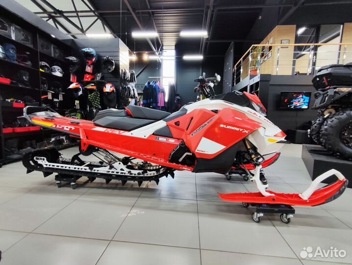 Снегоход SKI-DOO Summit X Expert 154 850 E-TEC