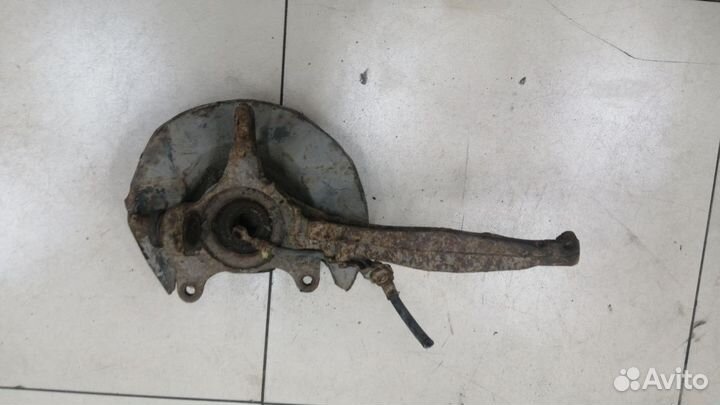 Кулак поворотный левый Honda CR-V