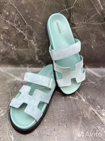 Тапочки женские. hermes