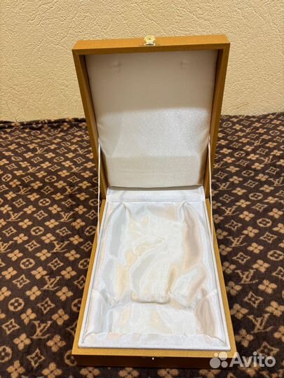 Коробка подарочная