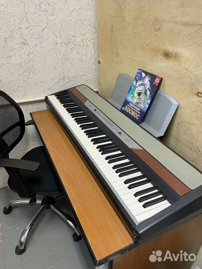 Цифровое пианино kosg sp250