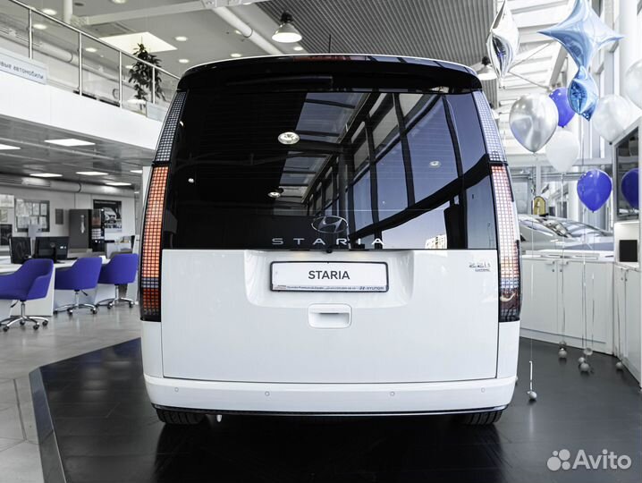Hyundai Staria, 2022