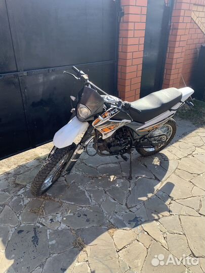Racer panther 200