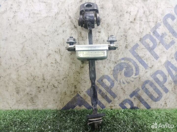 Ограничитель двери задний правый Ford Fusion