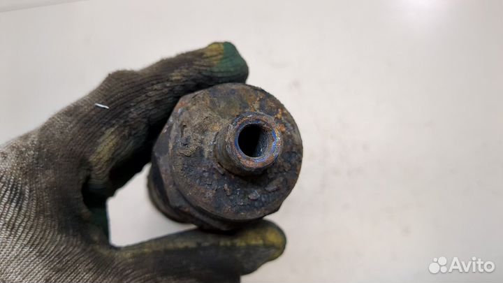 Амортизатор подвески левый задний Volkswagen Transporter 4