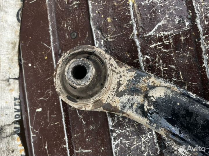 Рычаг перед. прав. Peugeot 308 1.6 EP6 2009