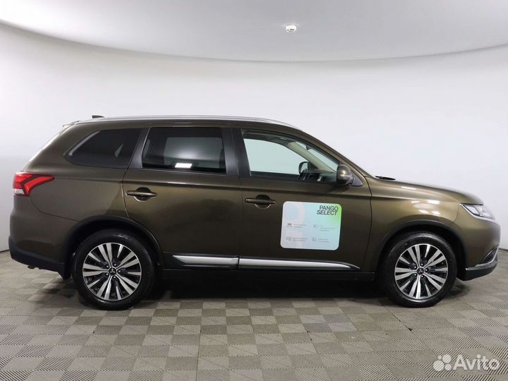 Mitsubishi Outlander 2.0 CVT, 2019, 110 000 км