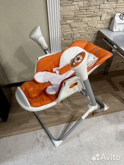 Стульчик для кормления babyton 2 в 1 с пультом