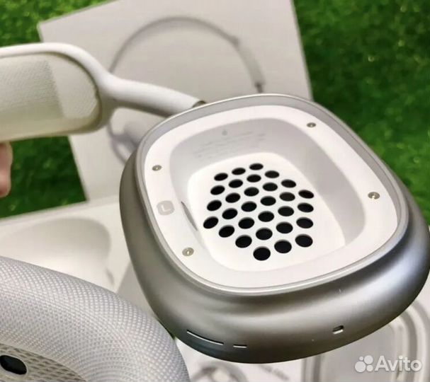 Airpods Max Малайзия iOS17