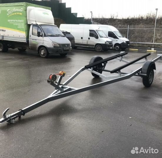 Лодочный прицеп 5.2 м с лебедкой