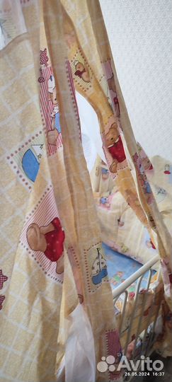 Мягкие борта и балдахин для детской кроватки