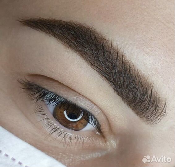 Перманентный макияж бровей и губ