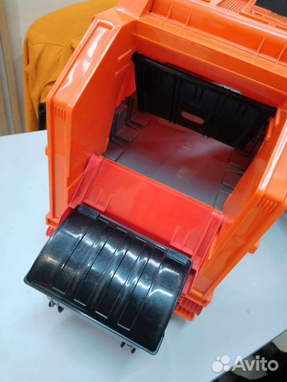 Большой грузовик