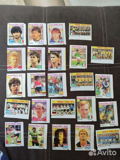 Вкладыши от жвачек по теме футбол (final,cup,bb)
