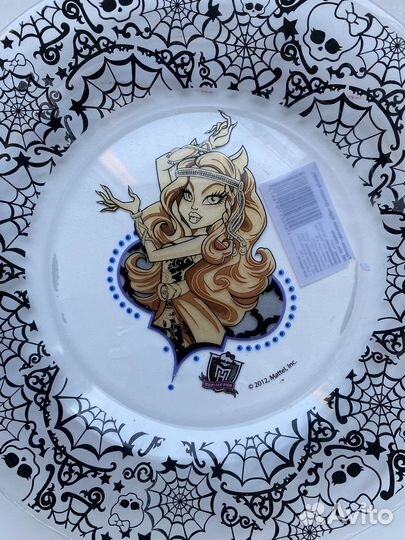 Тарелки Monster High Клодин Вульф